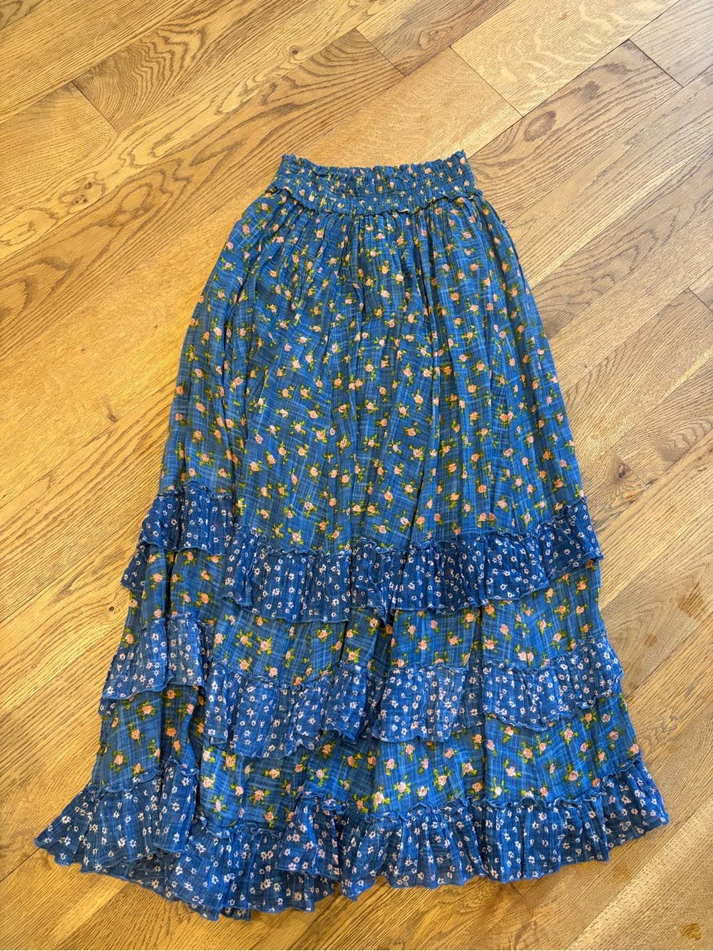 Free People FP ONE Brynn Printed Maxi Skirt Smocked Tiered Ruffle . Size small - Picture 3 of 7
